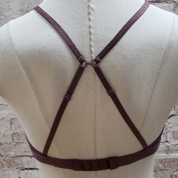 High Neck Lace Bralette - Picture 2 of 5